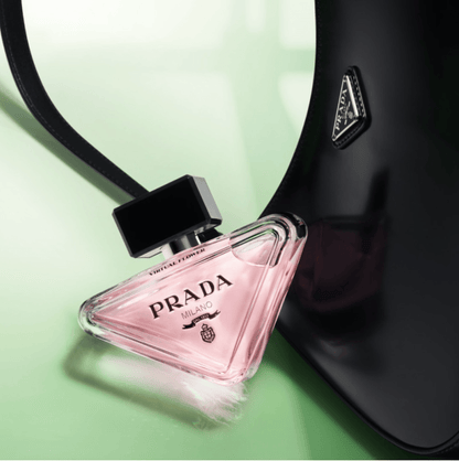 Prada Paradoxe - Virtual Flower