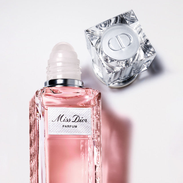Dior - Miss Dior | Parfum Roller-Pearl Parfum nomade - notes fleuries, fruitées & boisées
